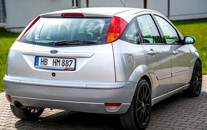 Ford Focus cena 11800 przebieg: 220000, rok produkcji 2003 z Polkowice małe 106